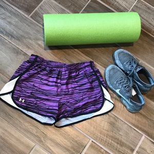 Under Armour Heat Gear, size small shorts.